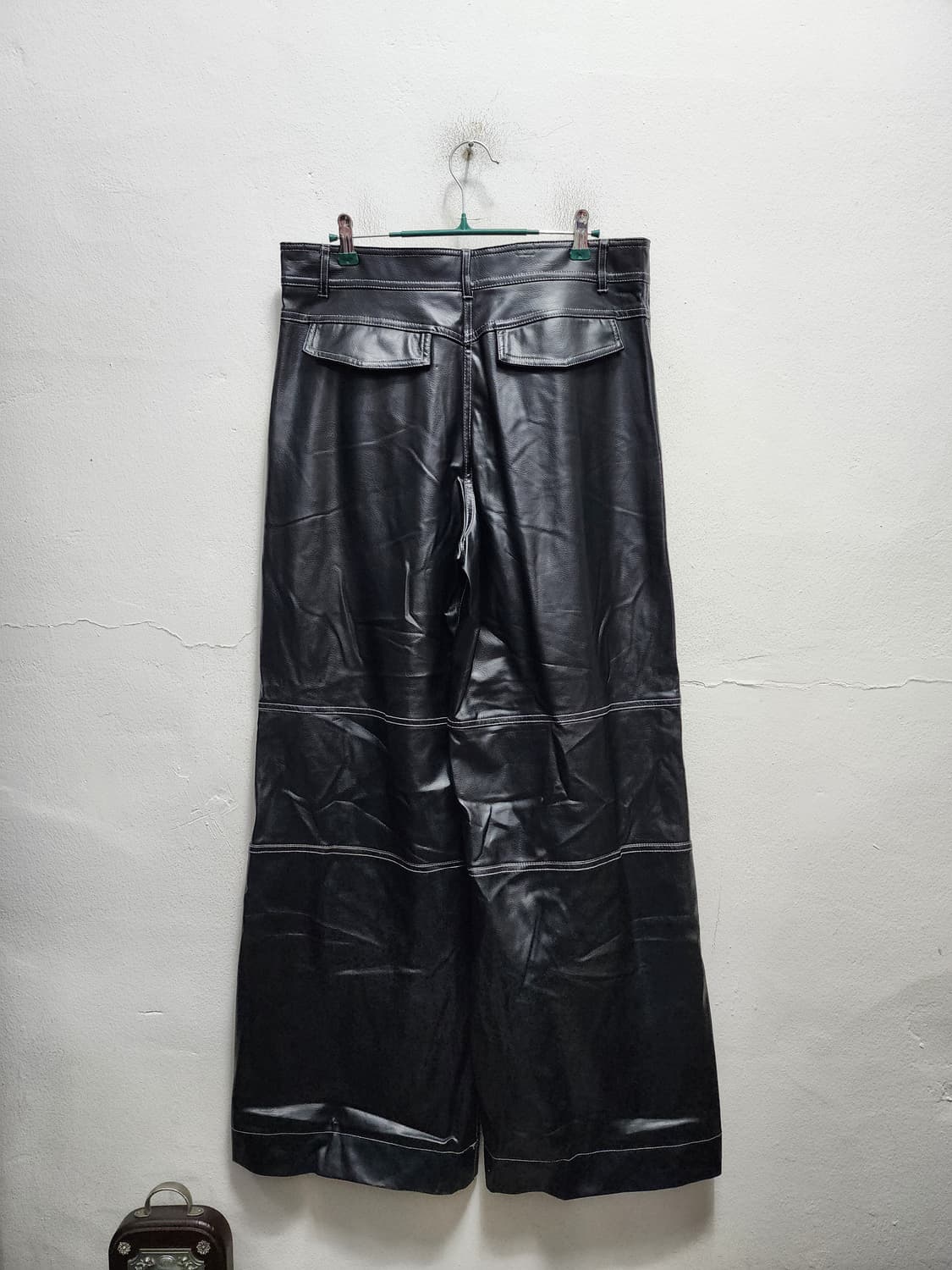 자라 레더 벌룬팬츠  상품이미지2