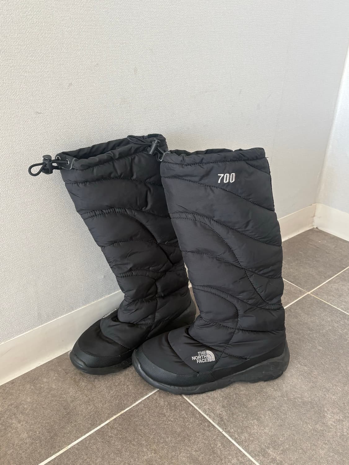 노스페이스 패딩부츠 방한화 방한부츠 700 눕시 상품이미지1