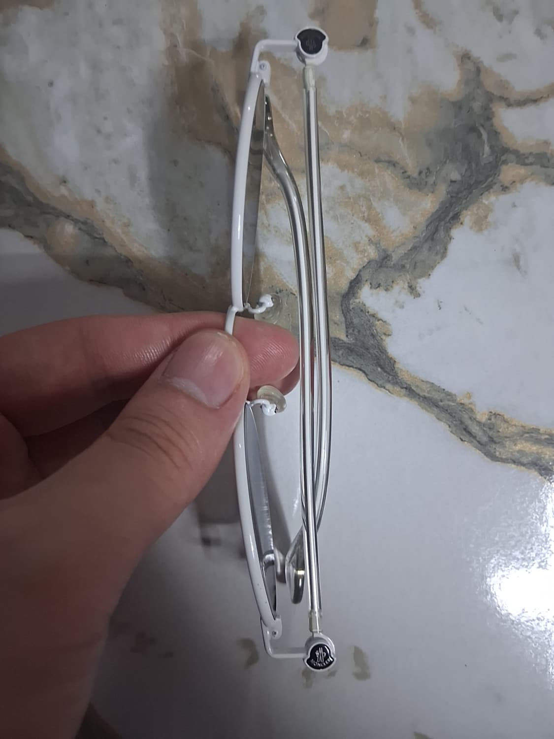 몽클레어(몽클레르) 라운드 화이트 미러 선글라스 상품이미지3