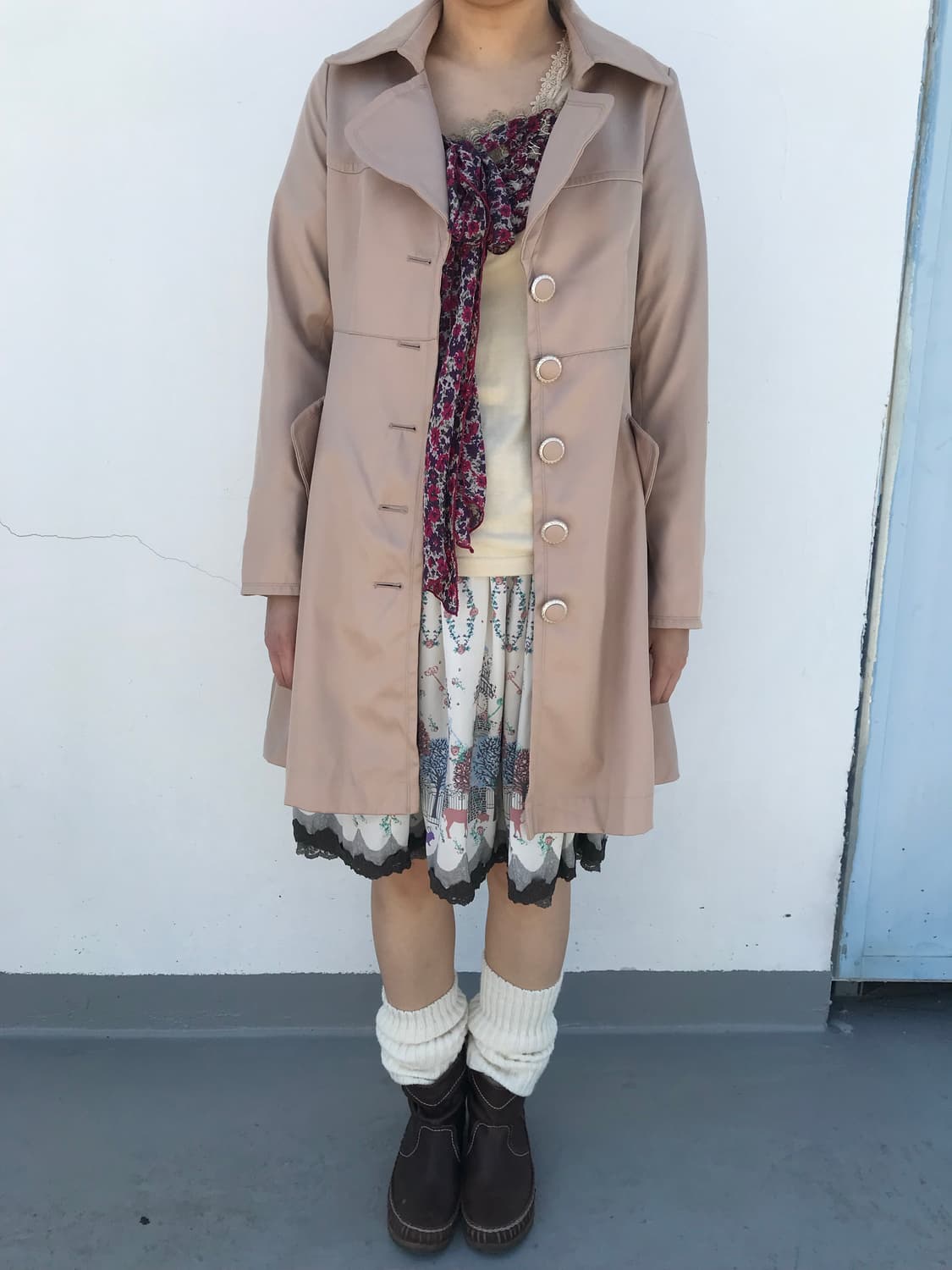 엑시즈팜 라떼갸루 리본 티셔츠  상품이미지3