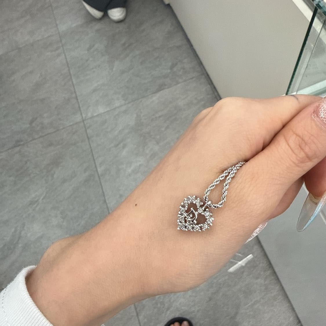 디올 하트 오블리크 목걸이 상품이미지1