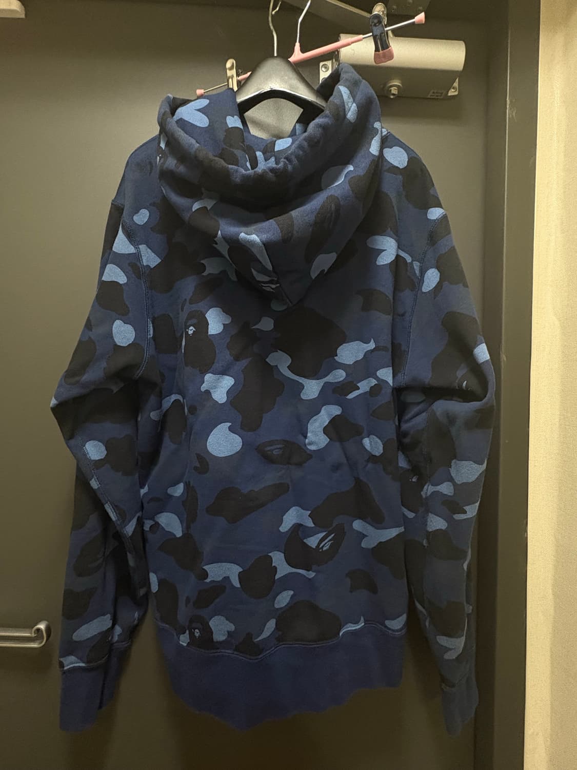 L) 베이프 카모 후드티 상품이미지2