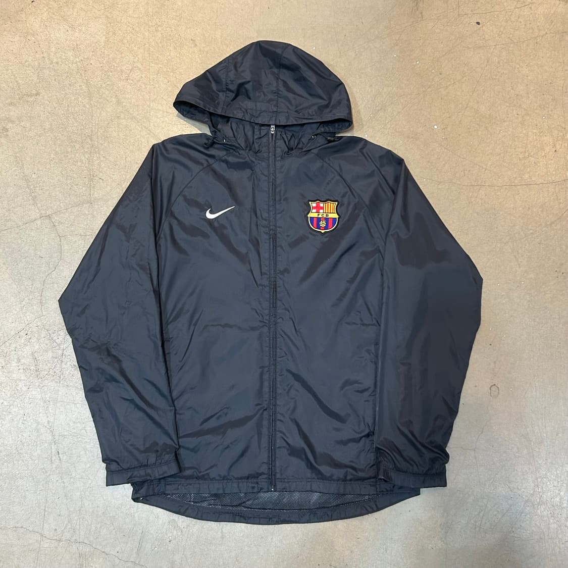 XL 나이키 바르셀로나 블랙 바람막이 상품이미지2