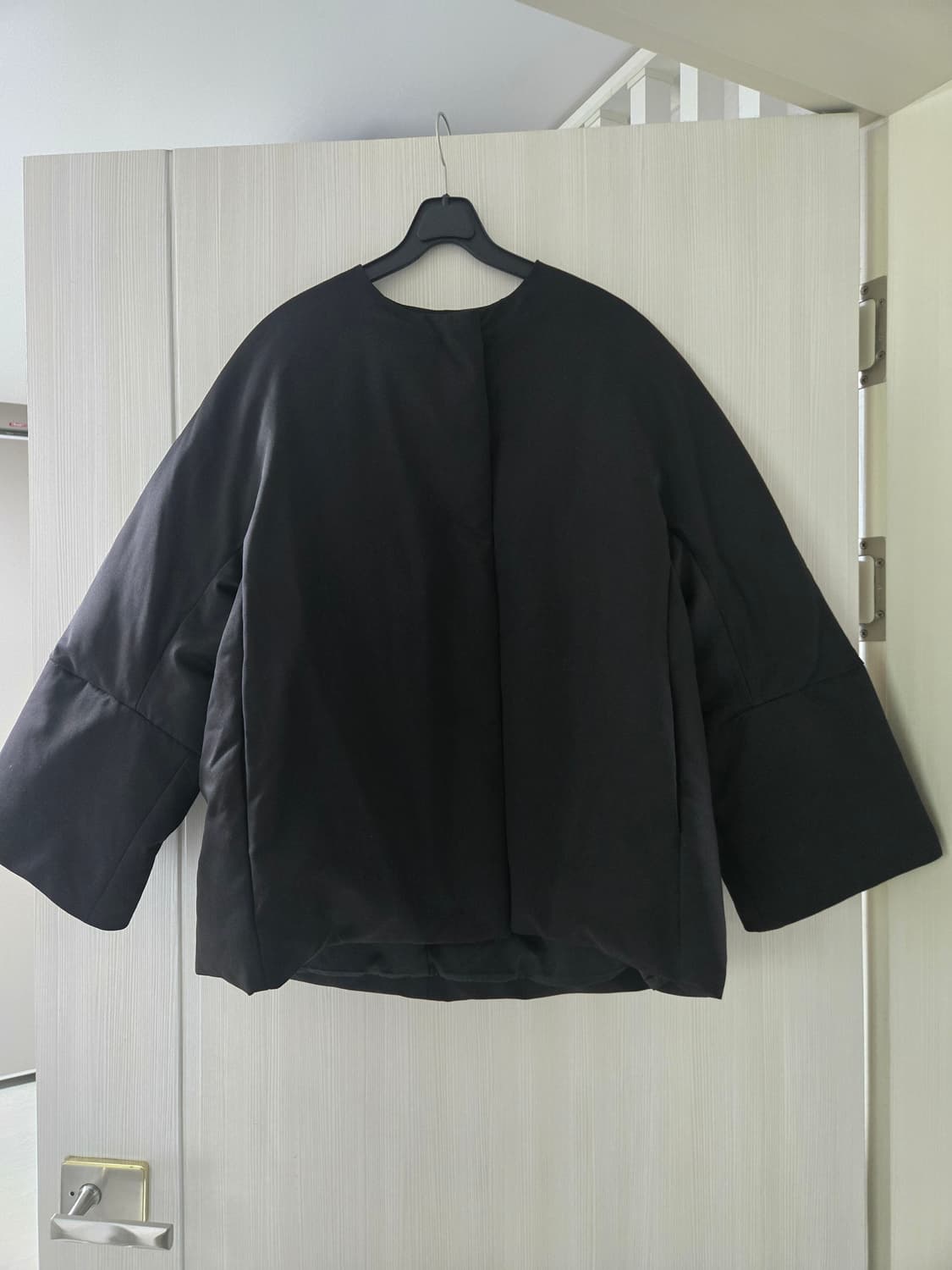 Gready Brilliant 머플러 다운패딩 블랙 상품이미지4