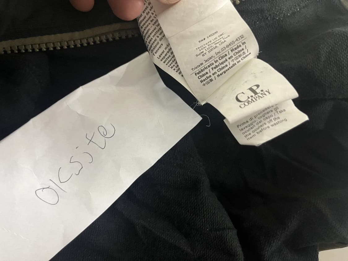  C.P. 컴퍼니 아티큘레이티드 집 암 렌즈 크루 스웨트 상품이미지9