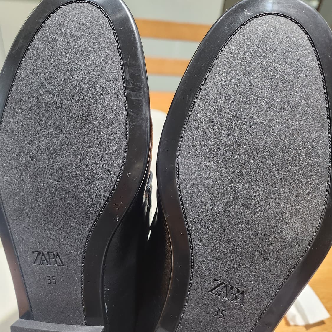 자라소프트셔링로퍼 상품이미지2