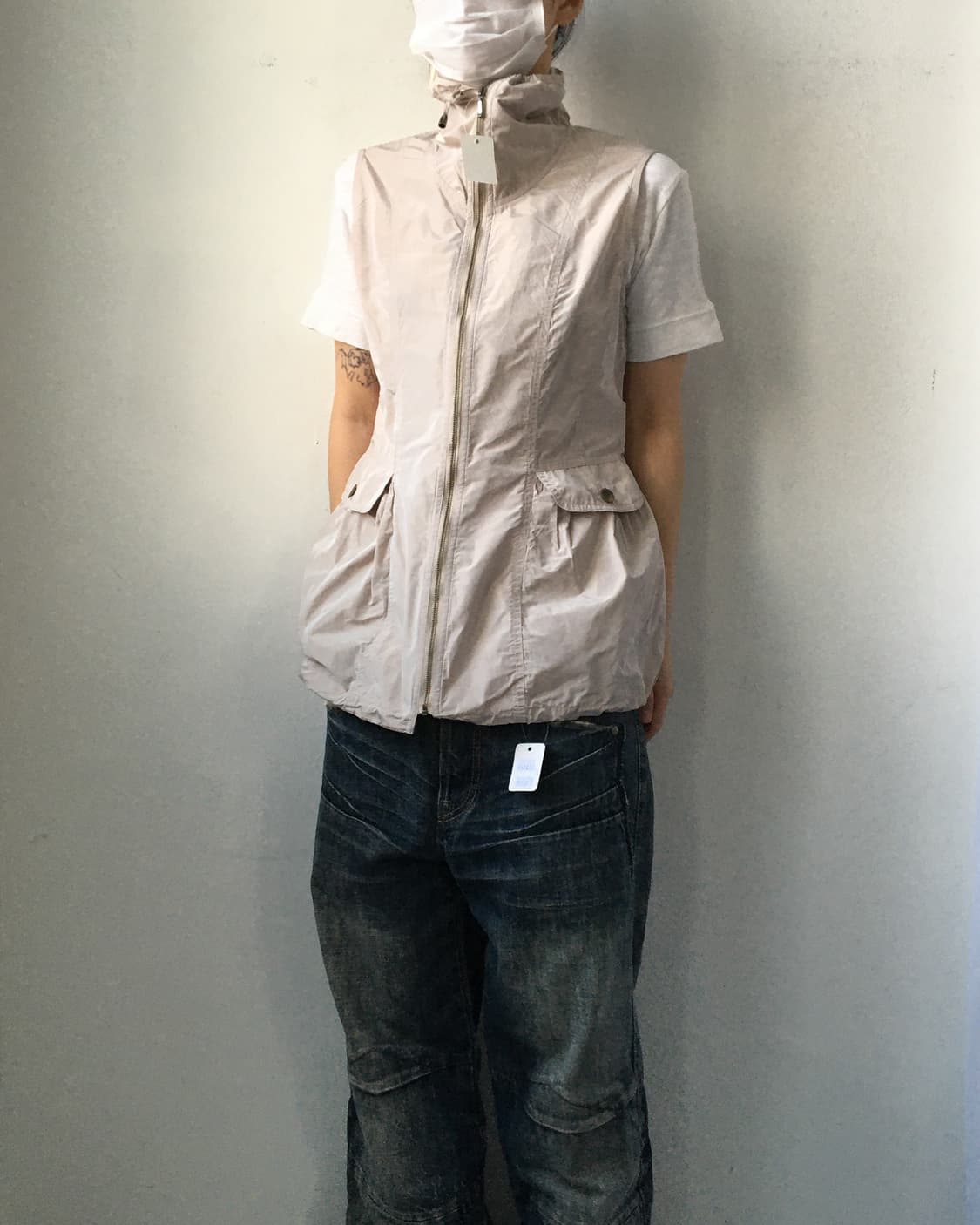 High neck glossy vest 상품이미지1