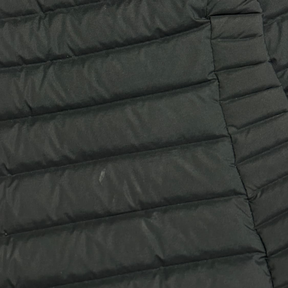 DKNY GOLF 여성 헝가리구스 심리스 스윙 다운 상품이미지7