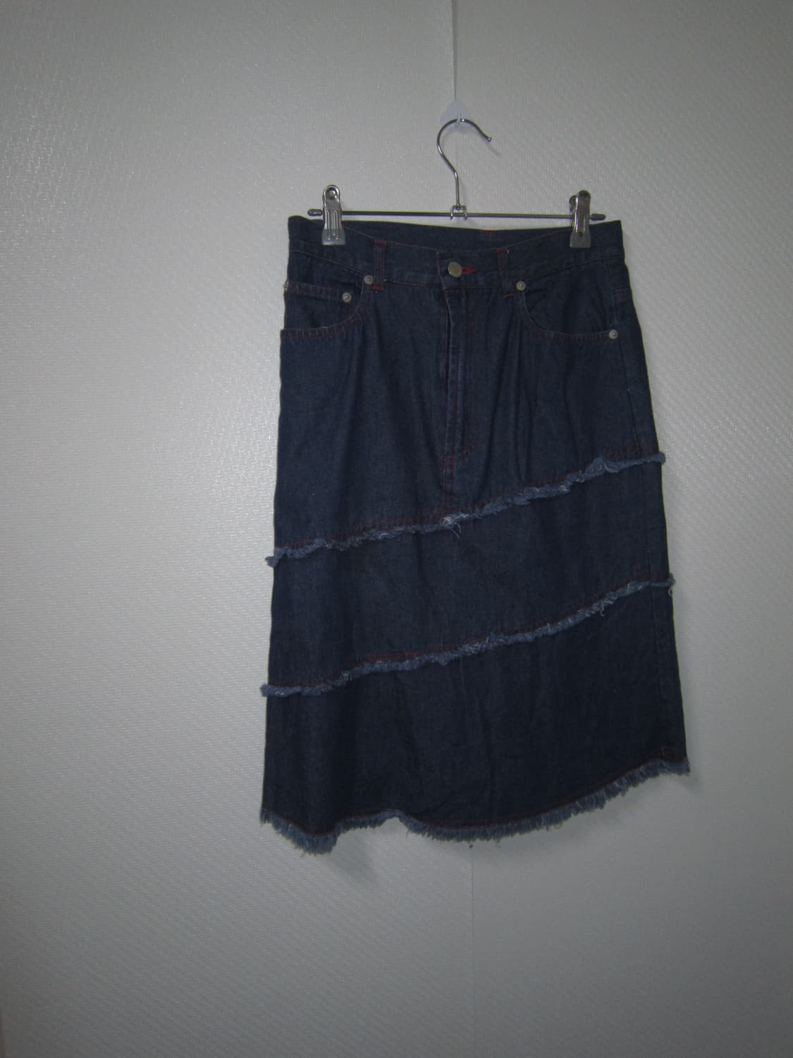 red stitch denim skirt 상품이미지4