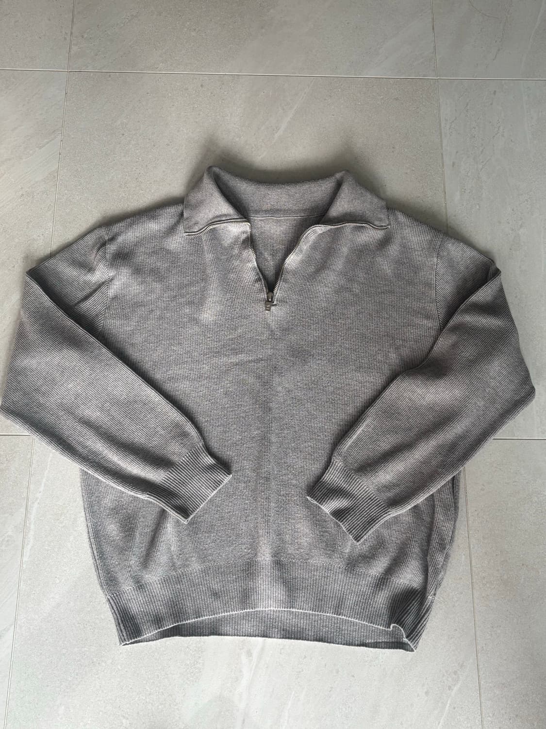 카라니트집업 회색 상품이미지1