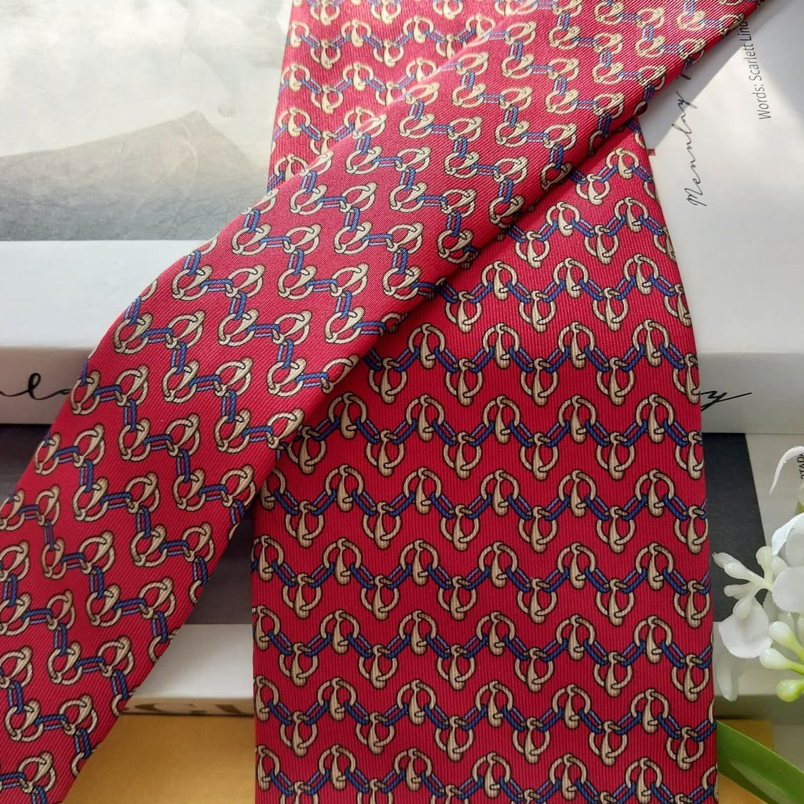 펜디 실크 레드 체인 패턴 넥타이 10cm A+등급 K1864
 상품이미지3