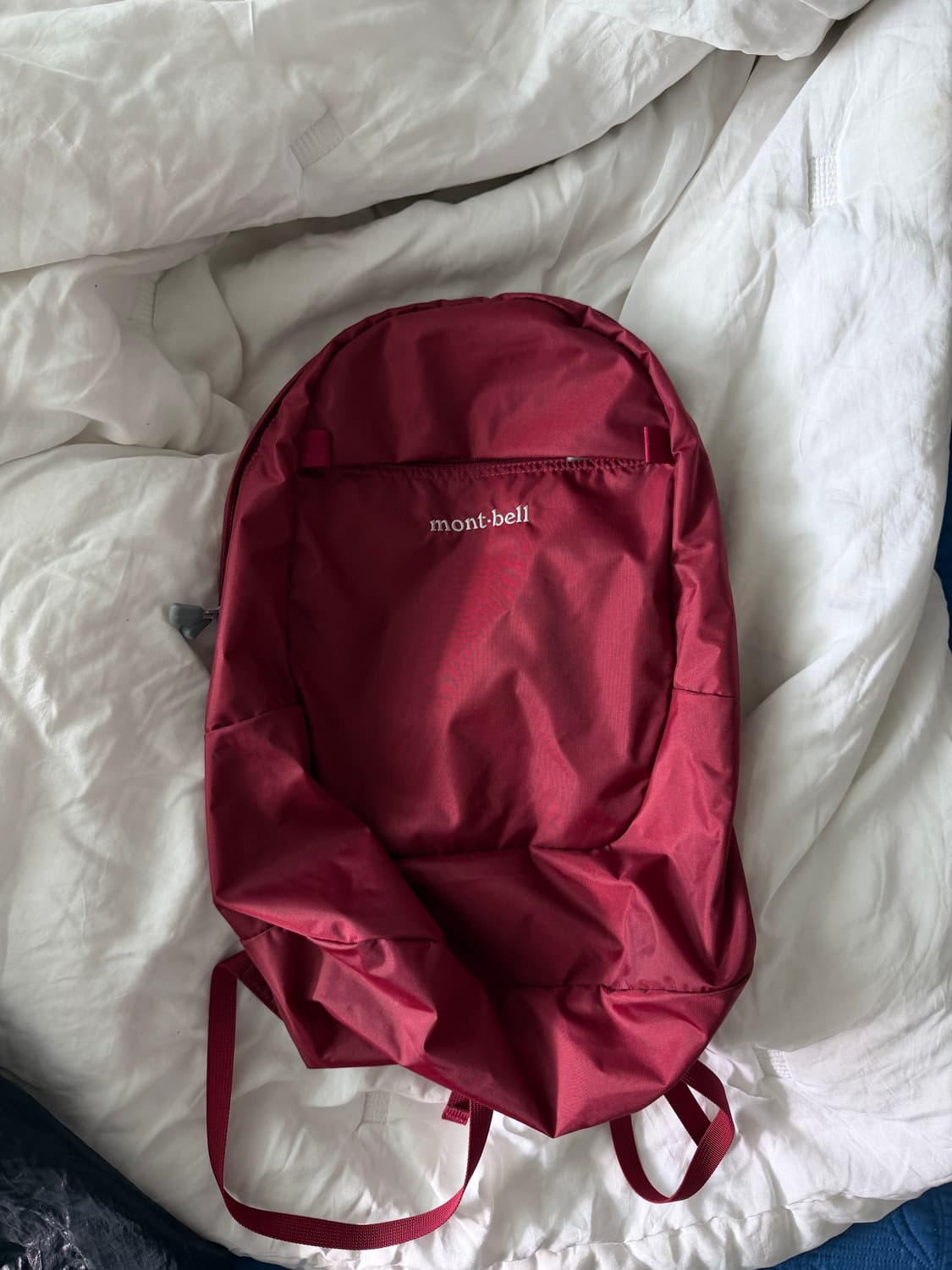 몽벨 포켓터블 데이팩 백팩 15L 와인레드 상품이미지1