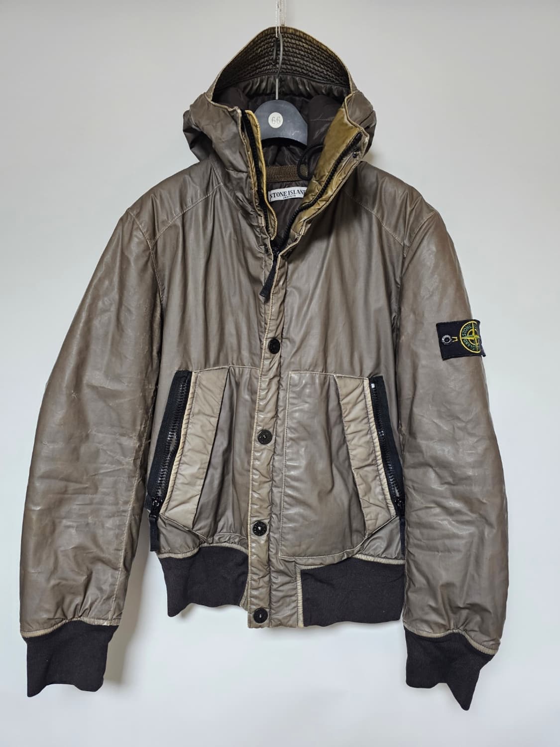 스톤아일랜드무솔라고마타후드자켓 상품이미지1