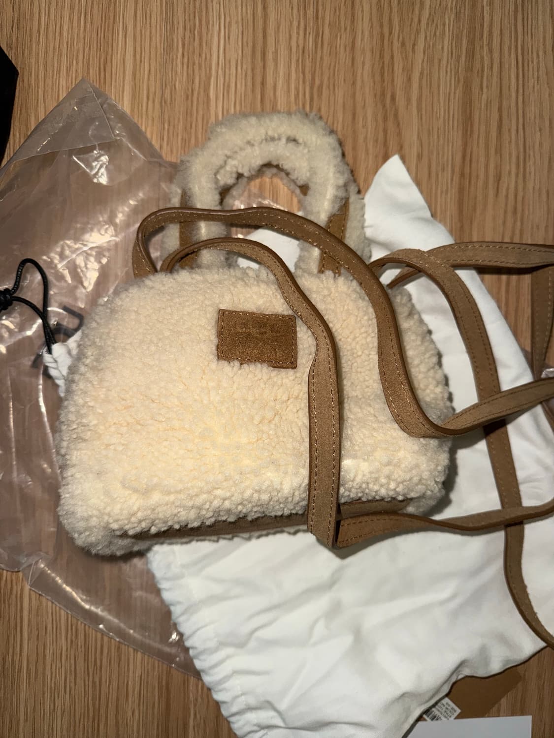 텔파 x 어그 리버스 스몰 숄더백 크로스백 상품이미지3