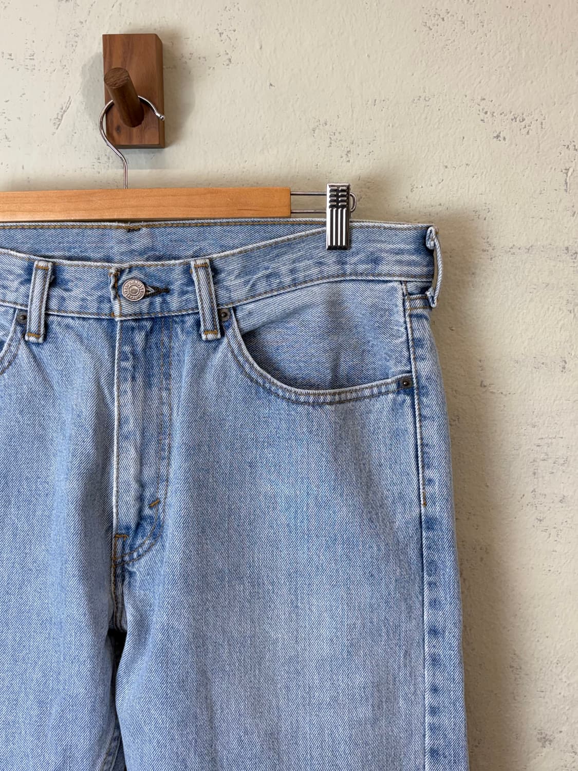 리바이스 505 빈티지 연청 데님팬츠 상품이미지3