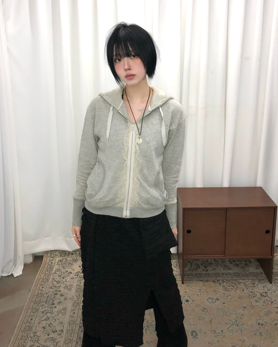 Lavin 그레이 프릴 후드집업 상품이미지2