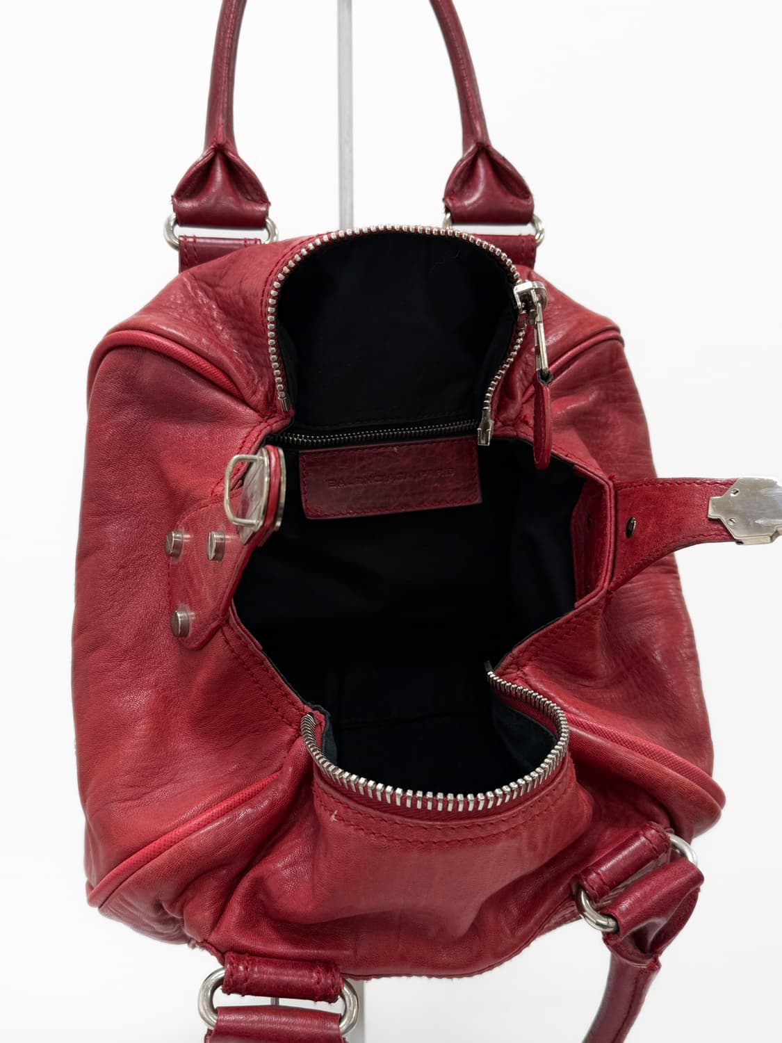 발렌시아가 휘슬 레더 백 상품이미지9