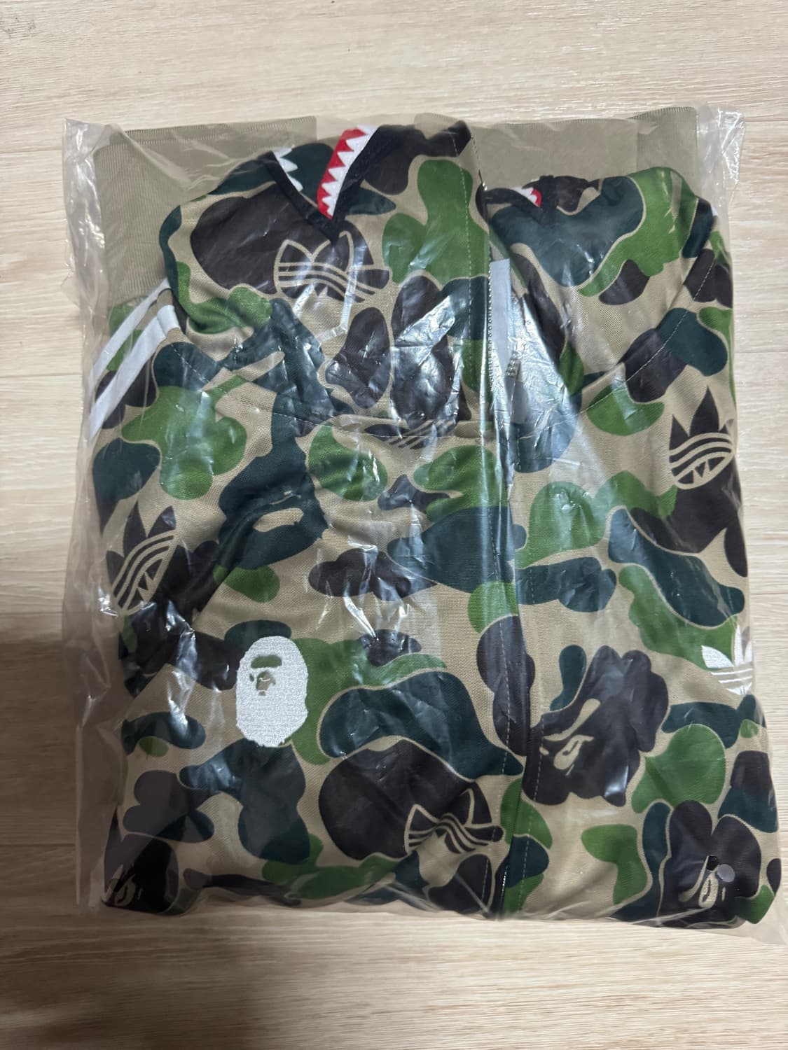 베이프 아디다스 후드 집업 상품이미지1