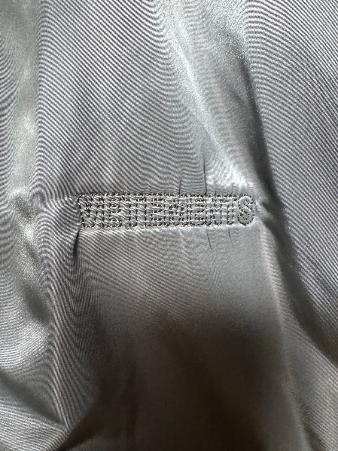 베트멍X알파인더스트리 콜라보 리버시블 봄버자켓 상품이미지7