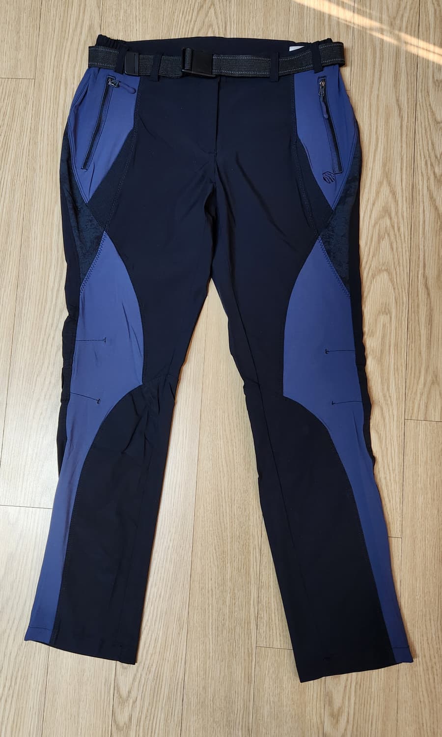 칸투칸 슬림핏 클라이밍 팬츠, 여성용 등산바지, 등산팬츠 상품이미지1