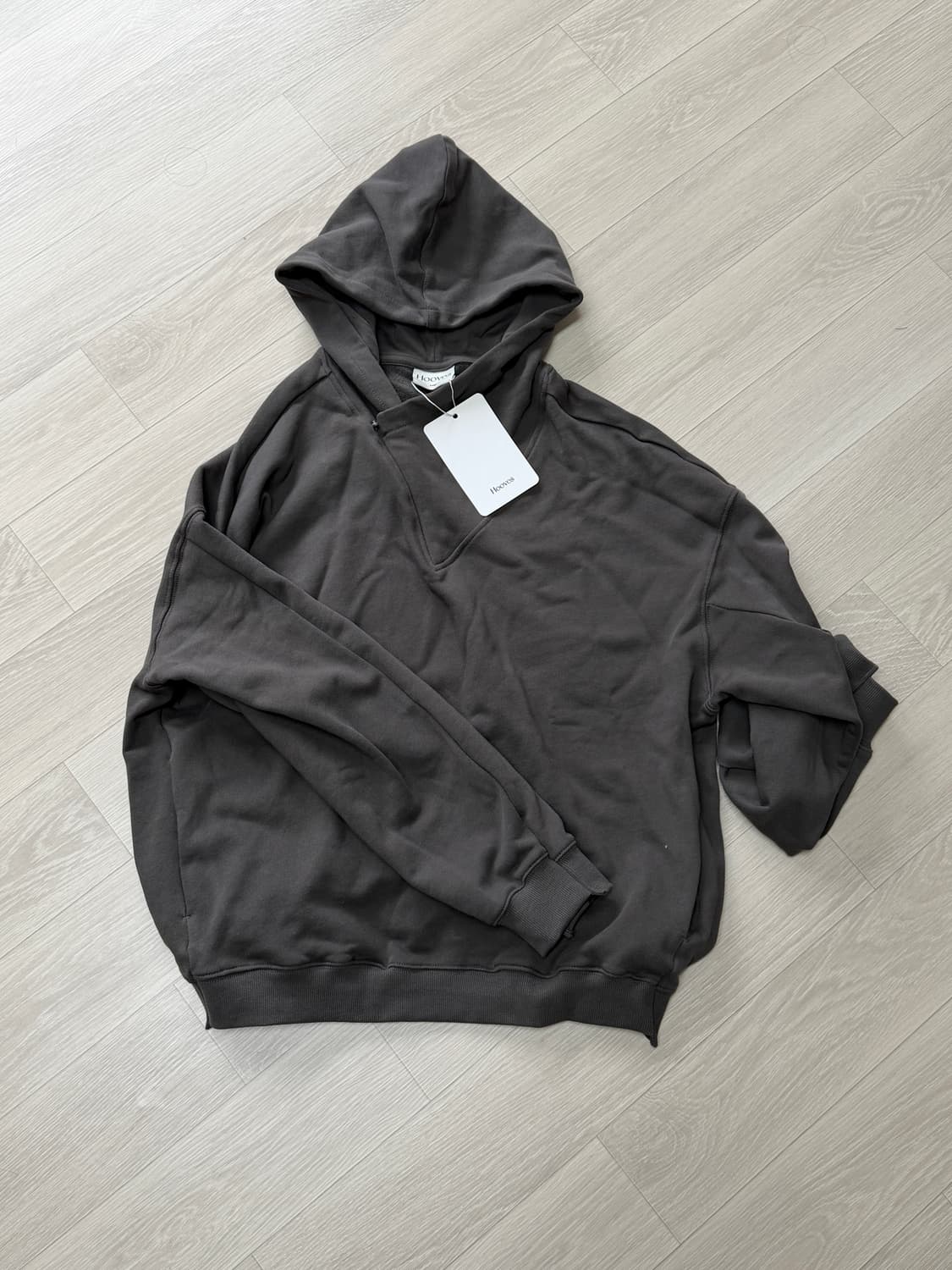 후브스 사선 디테일 후드 새상품 상품이미지2