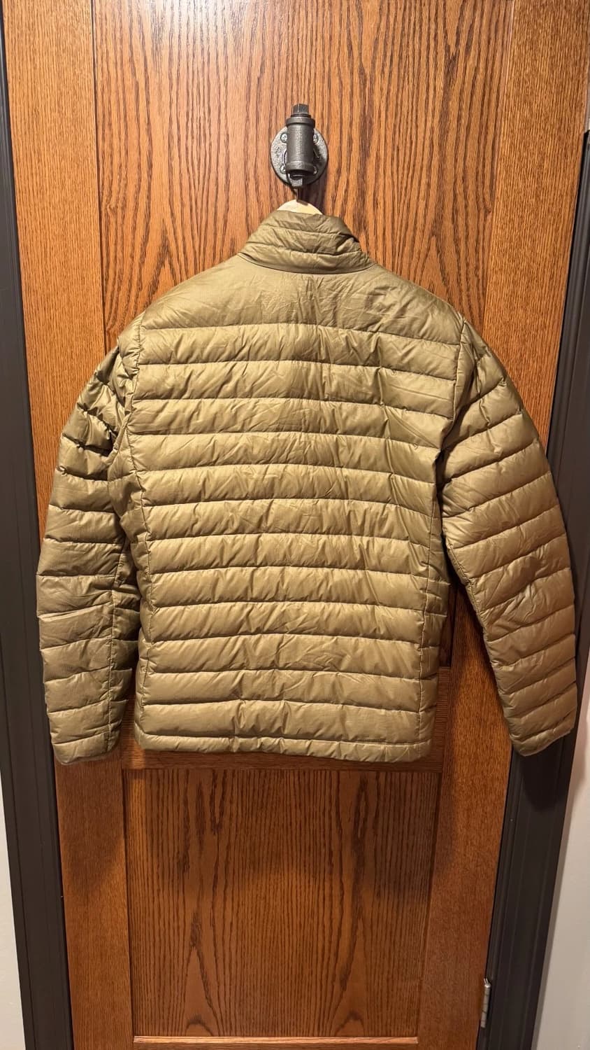 파타고니아 경량패딩 브라운 상품이미지4