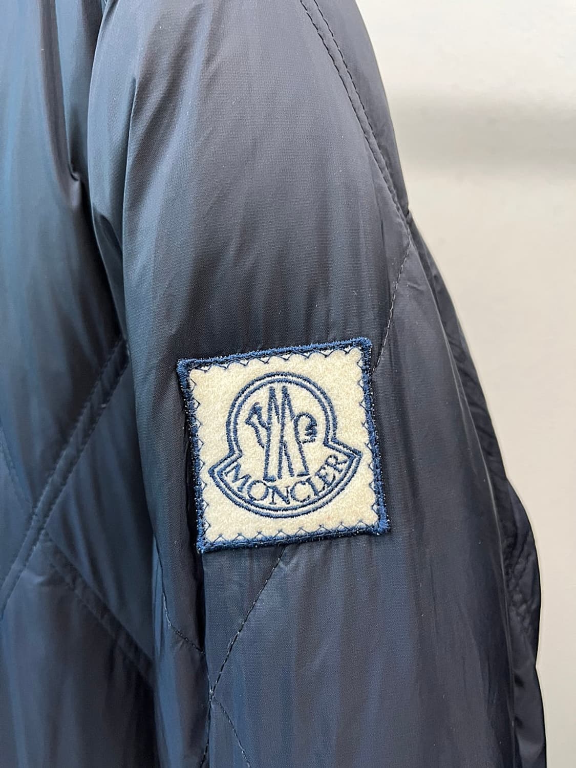 105) 몽클레어 감마블루 퀼팅다운패딩  상품이미지4