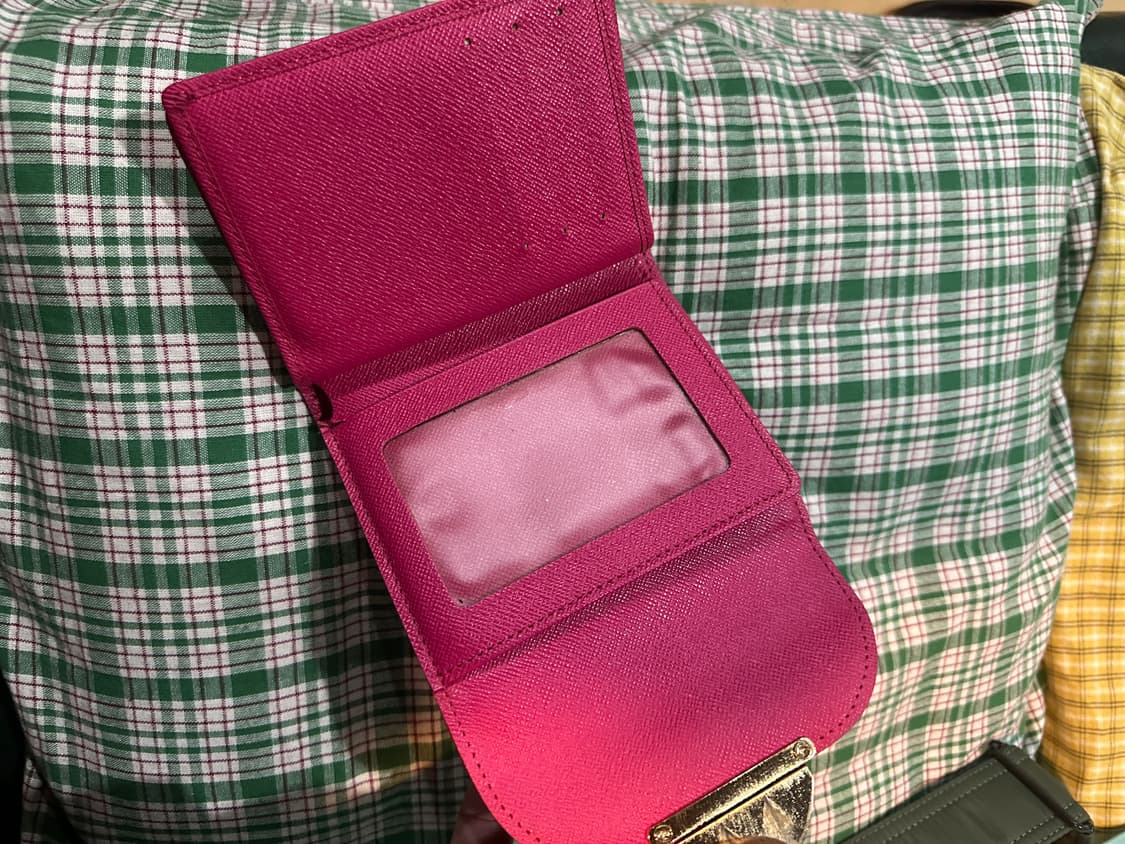 루이비통 멀티컬러 중지갑 상품이미지5