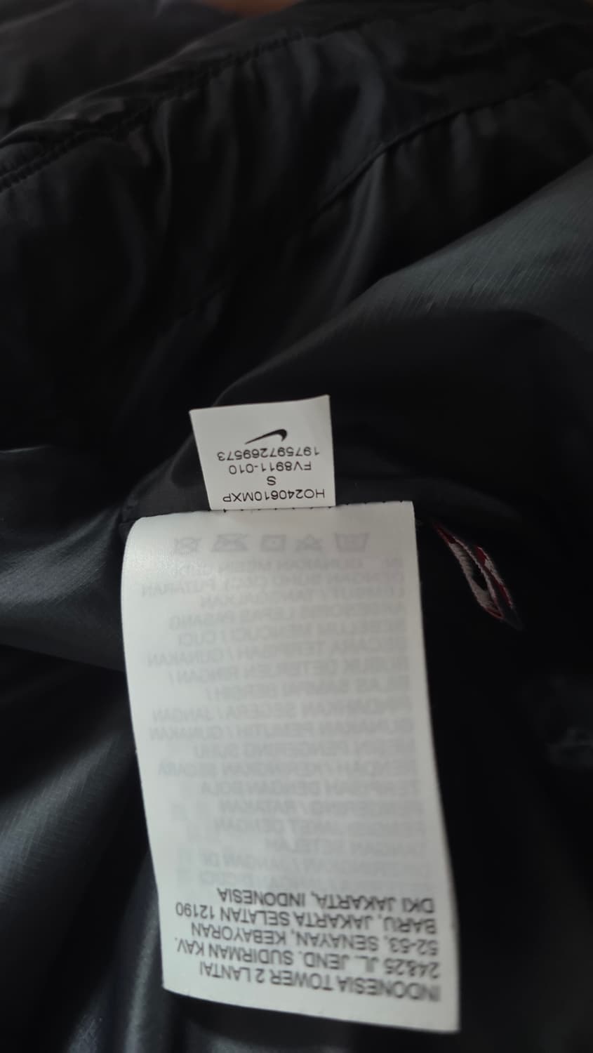 나이키 acg 패딩 루나레이크 S 상품이미지3