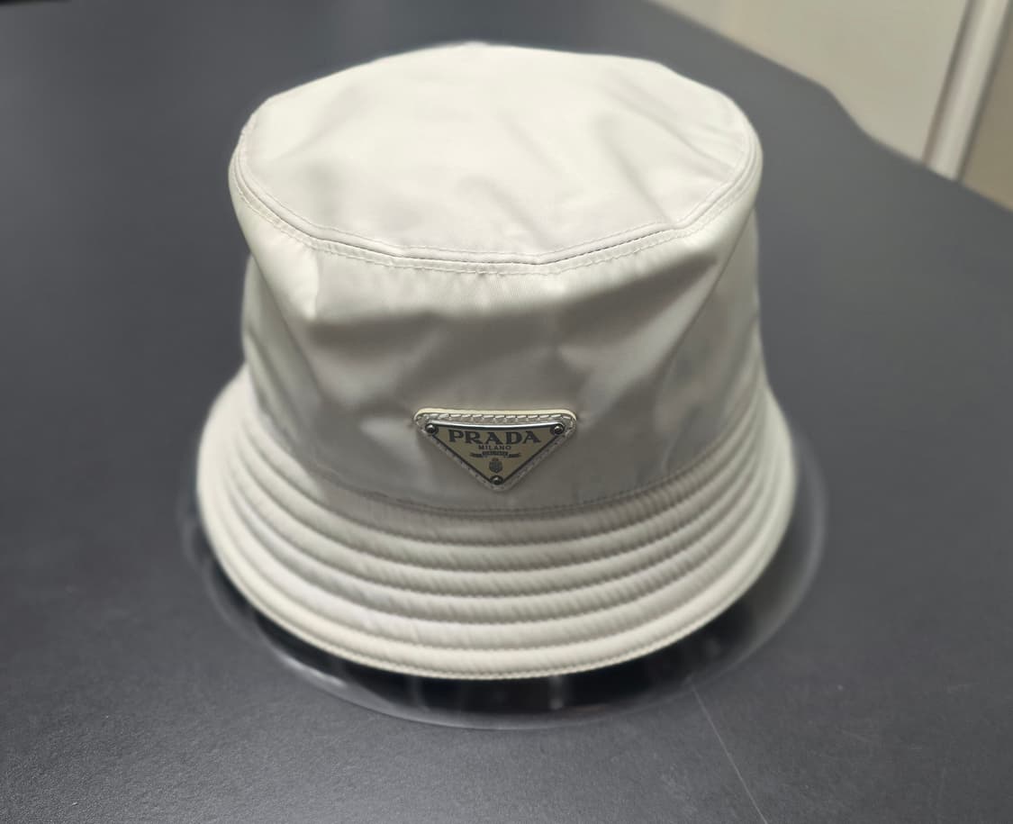 PRADA 상품이미지1