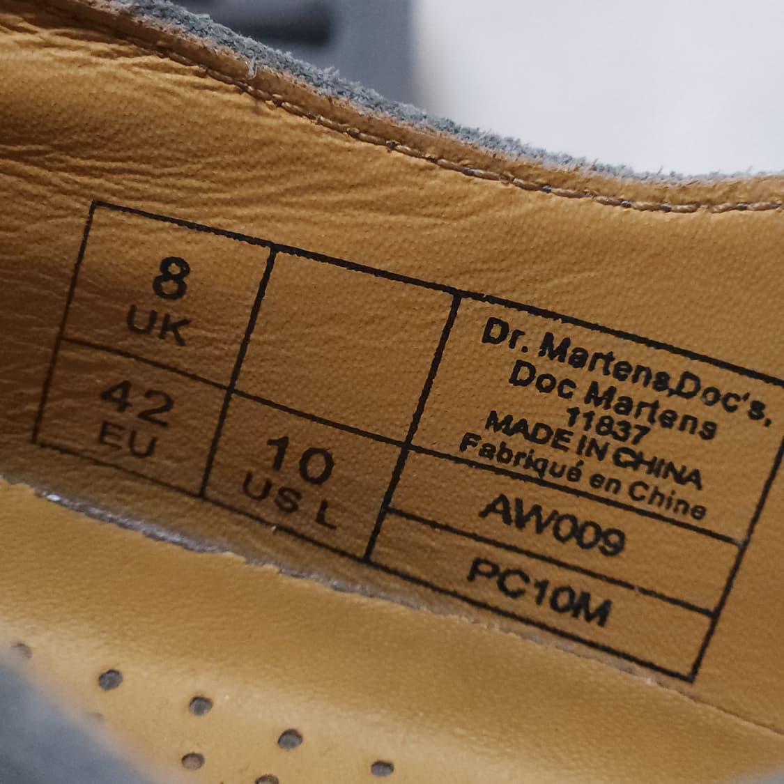 [8UK] 닥터마틴 1461 그레이 스웨이드 3홀 (260~265) 상품이미지8