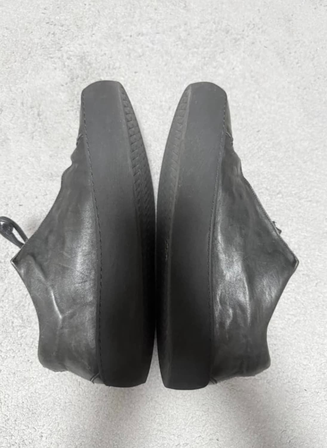 아이작 세럼 스니커즈 상품이미지3