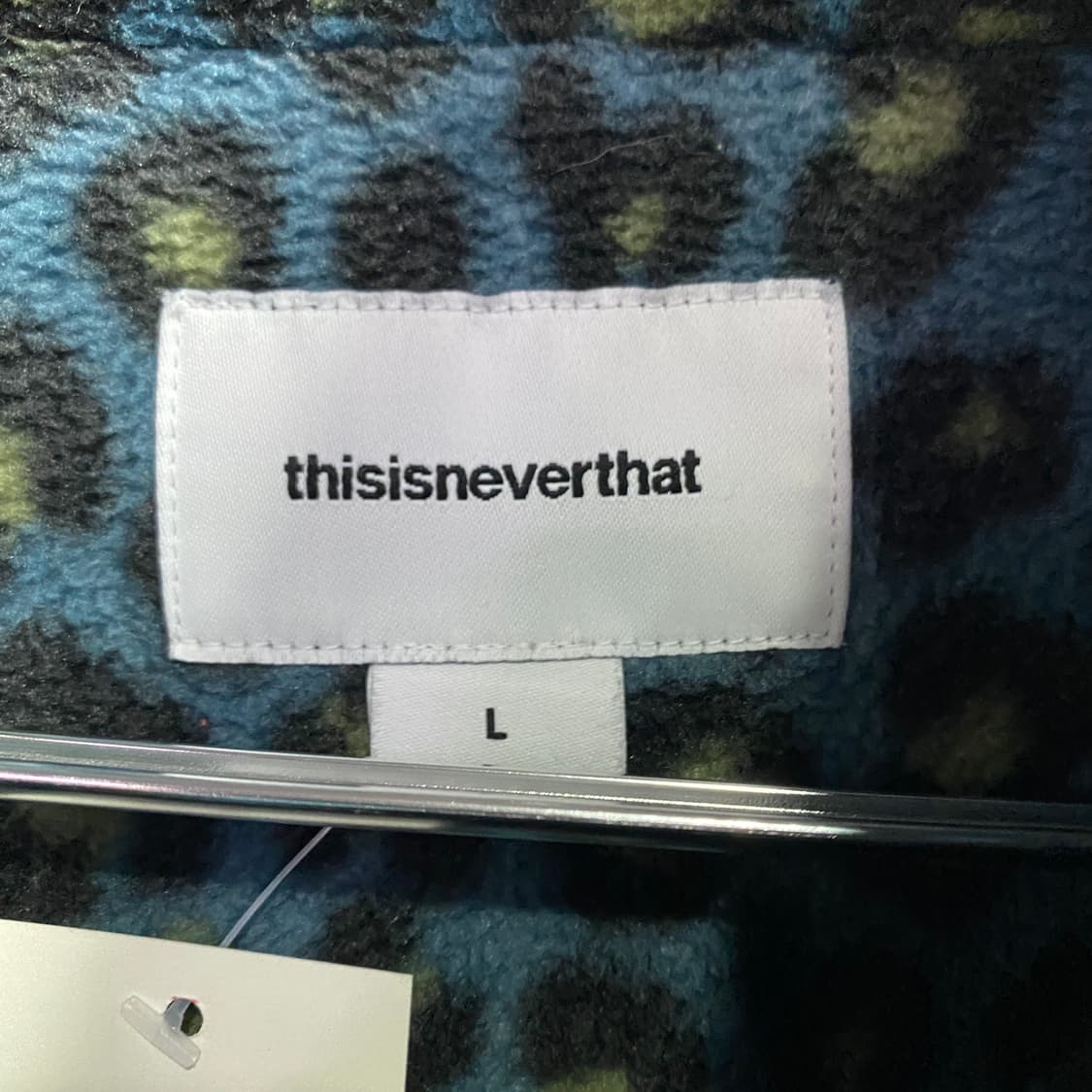 디스이즈네버댓 레오파드 후리스 집업 자켓 B3528 상품이미지4