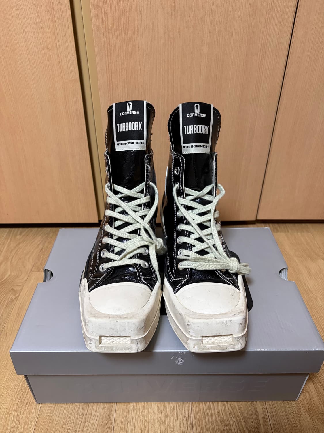 (270) 컨버스 x 다크쉐도우 터보다크 척 70 하이 블랙 래커드 데님 상품이미지4