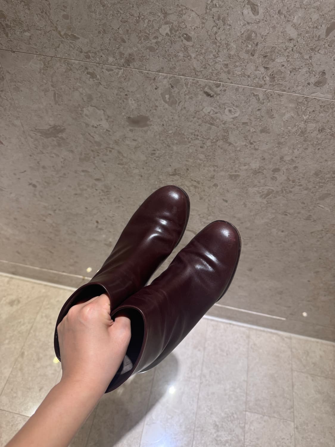 샤넬 버건디 앵클 부츠 상품이미지2