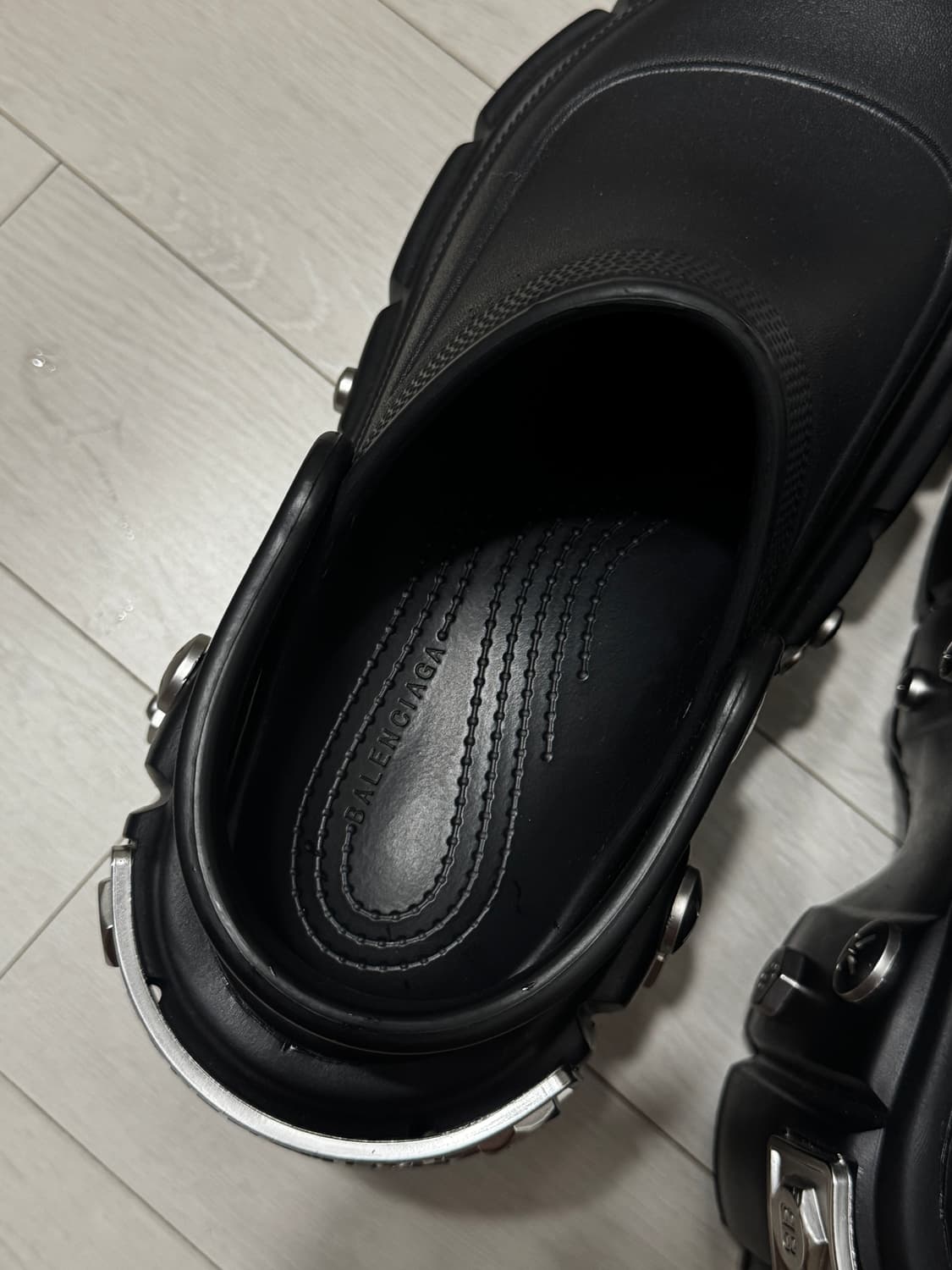 발렌시아가 하드크록스 상품이미지3