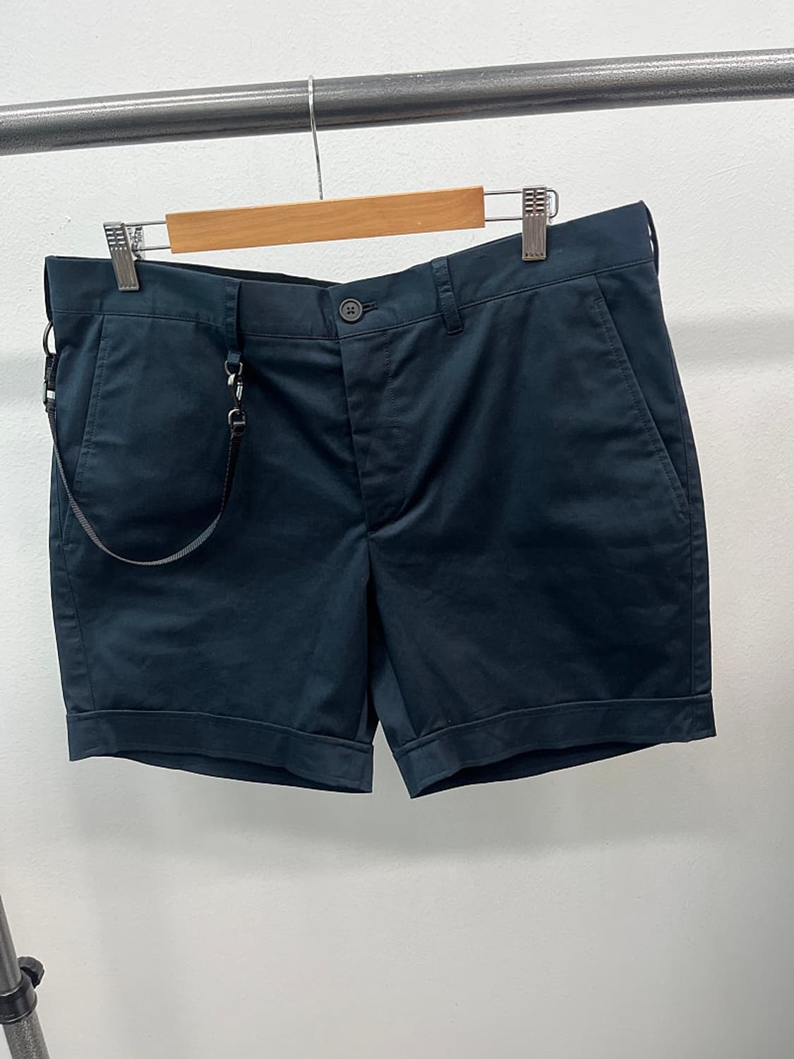 33) 프라다 테크니컬 쇼츠  상품이미지1