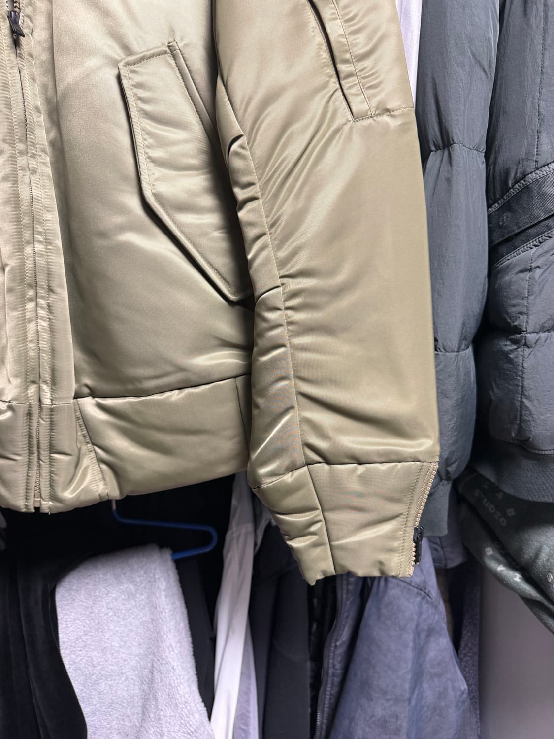 [m] 이지 시즌 1 카키 나일론 봄버 자켓 yeezy season1 상품이미지3