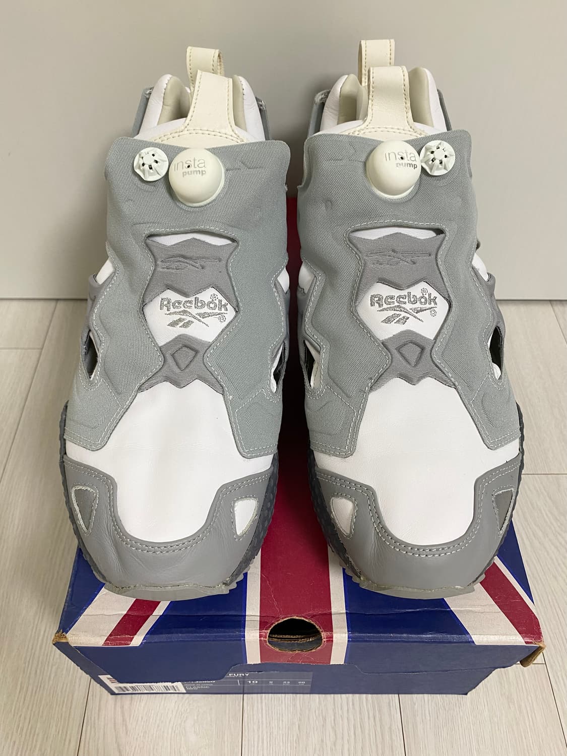 2004년 REEBOK INSTA PUMP FURY OG 'CHANEL' 상품이미지2