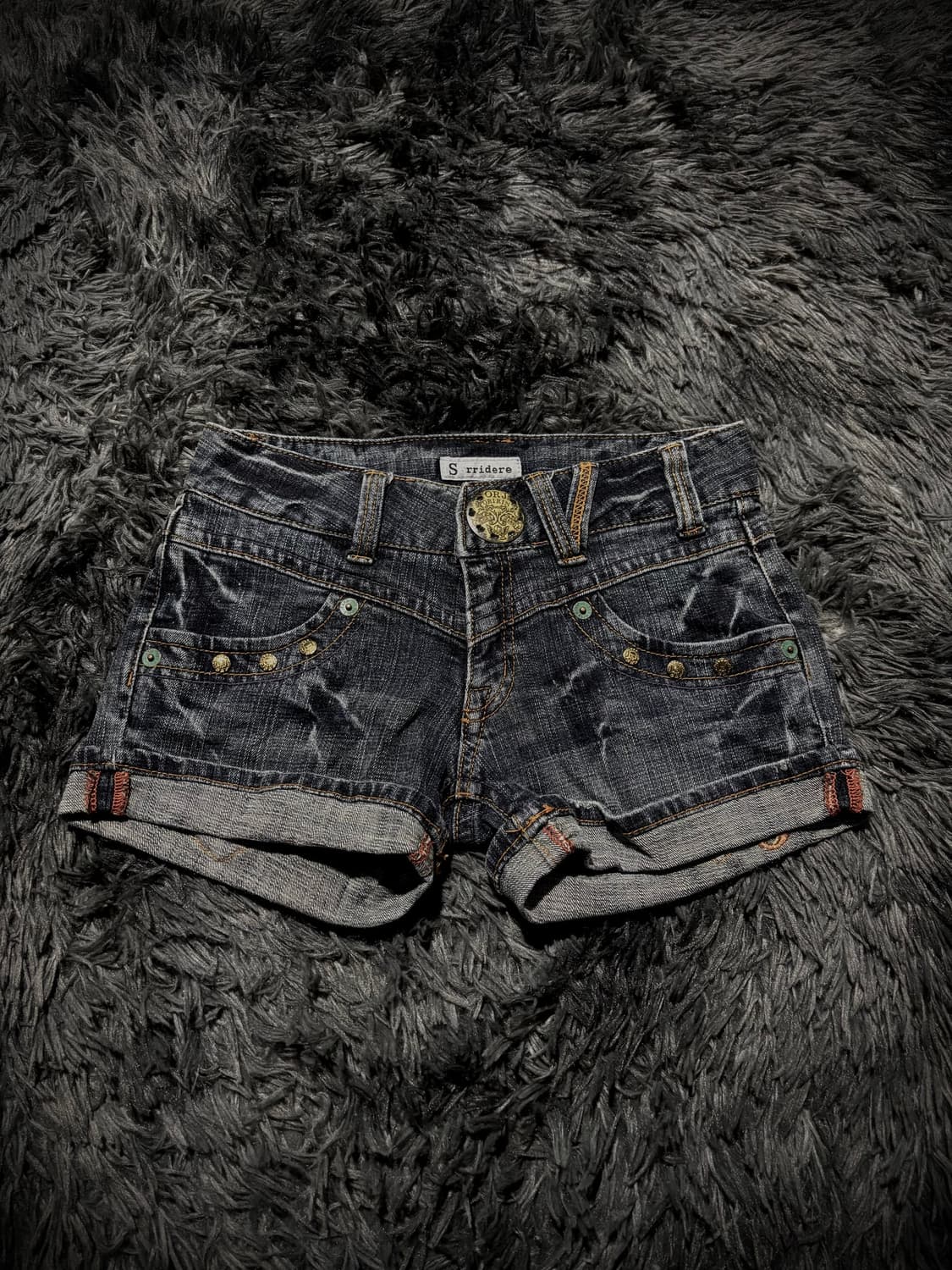 Oririn Jeans 백 레터링 자수 큐빅 지퍼 포켓 워싱 데님숏팬츠 상품이미지2