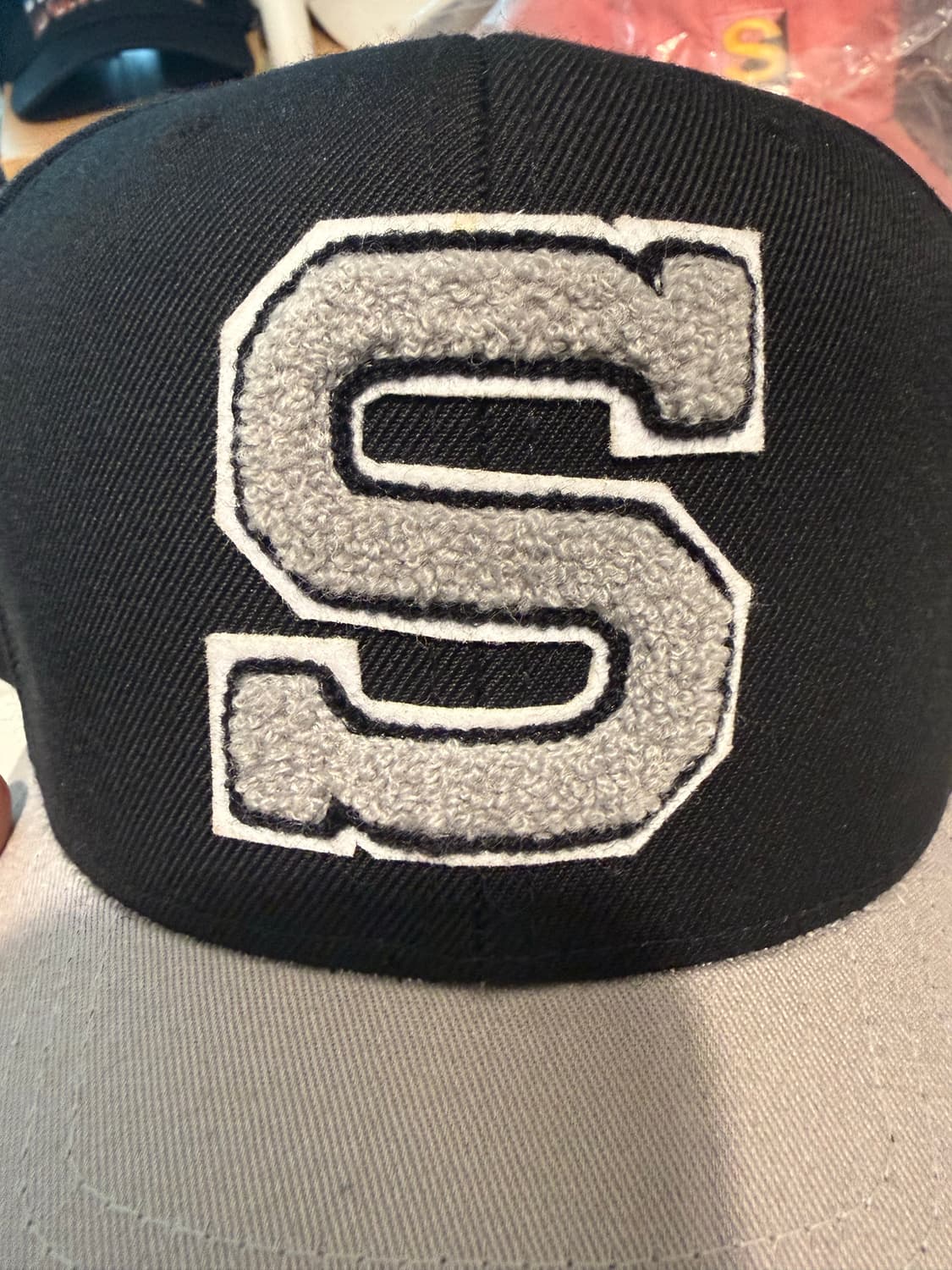 15FA 스투시 S셔닐 캡 상품이미지3