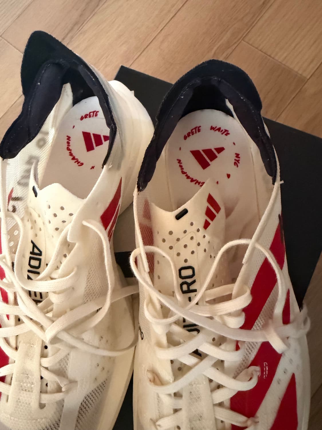 [255]아디다스 아디오스 프로3 오프화이트 상품이미지2