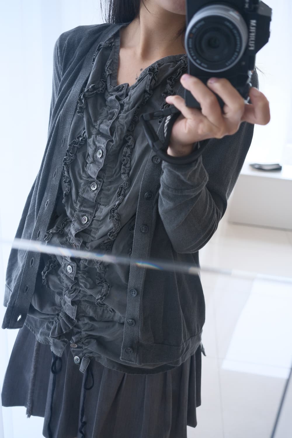 frill shirts docking washed cardigan 상품이미지1