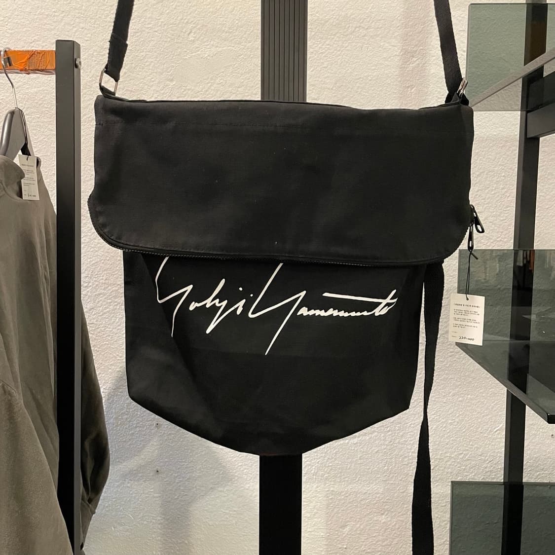 요지야마모토 로고 오버사이즈 백 상품이미지2