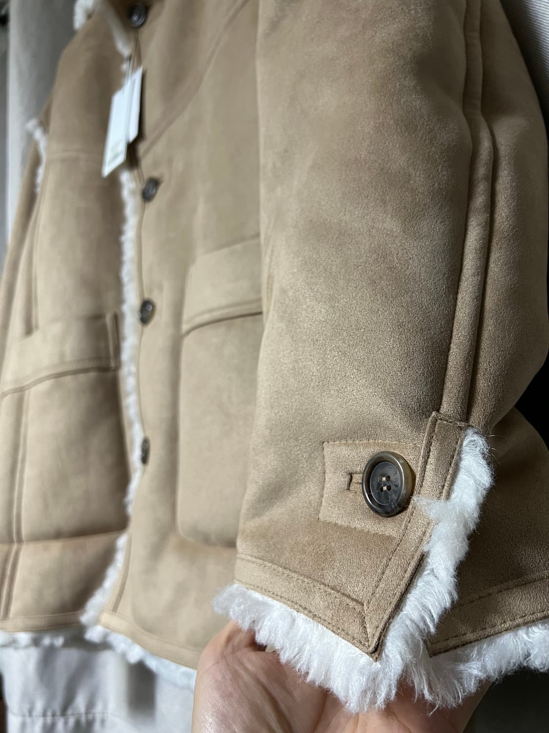 새상품/구할수없는/약40%저렴)리버시블하프무스탕-베이지/인스턴트펑크 상품이미지5