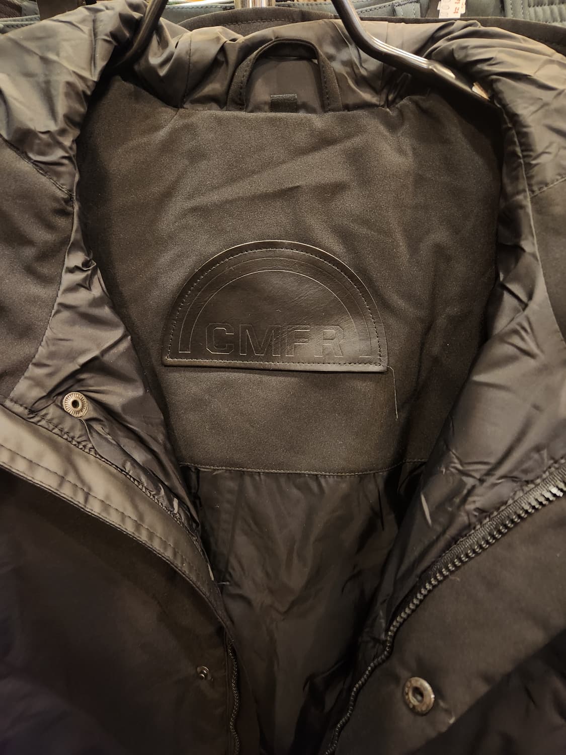 CMFR 곰리 후드 패딩조끼 상품이미지7