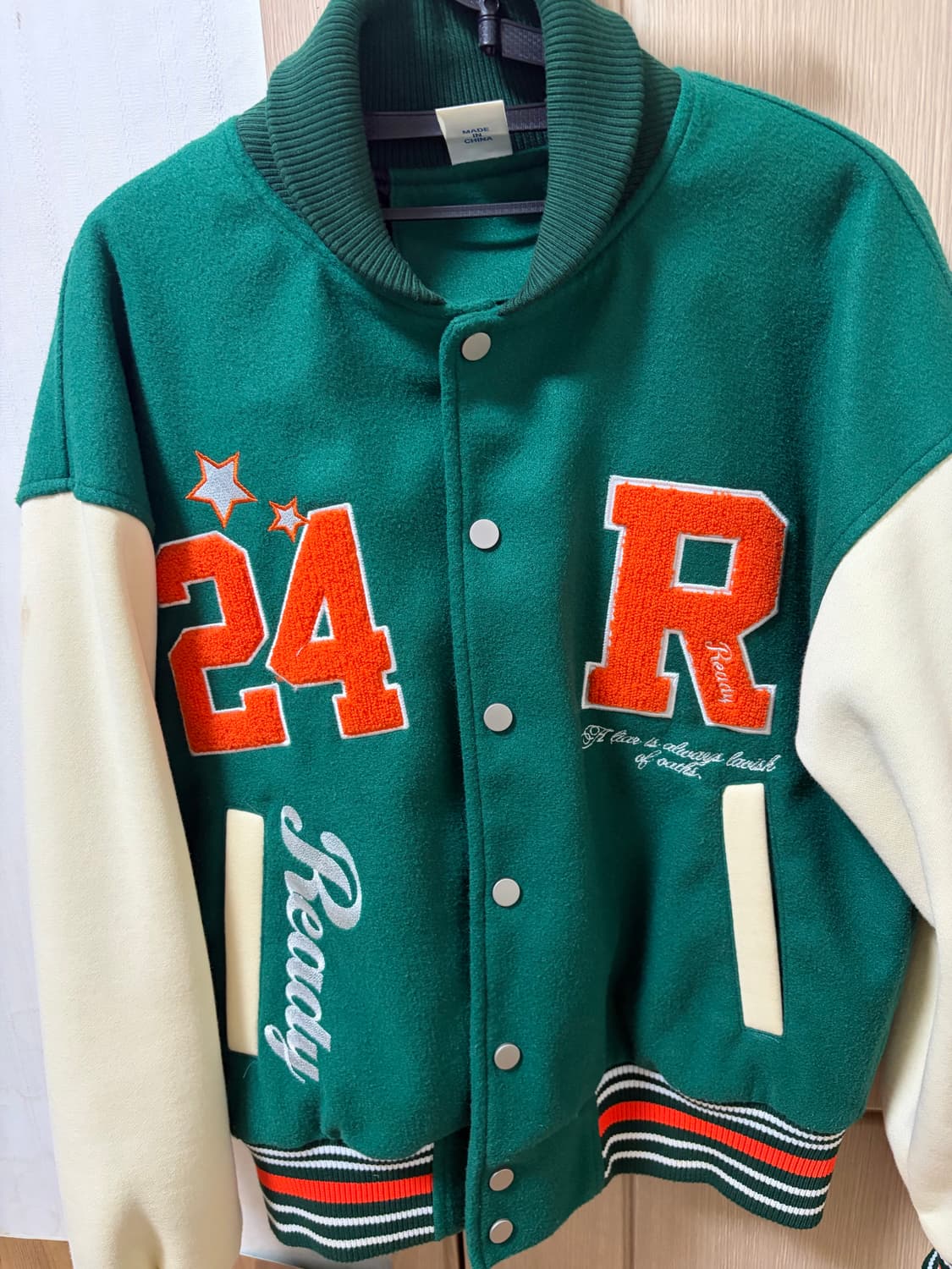 바시티 자켓 상품이미지1