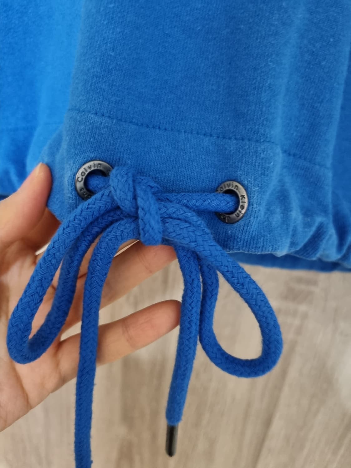 CK 캘빈클라인 크롭 맨투맨 상품이미지4