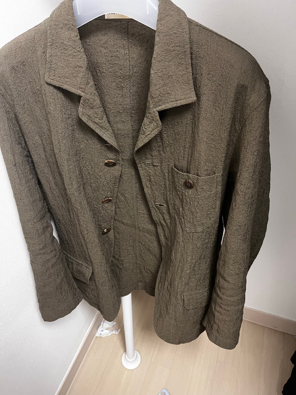 이세이미야케 맨 3버튼 그린 스트라이프 자켓 상품이미지1