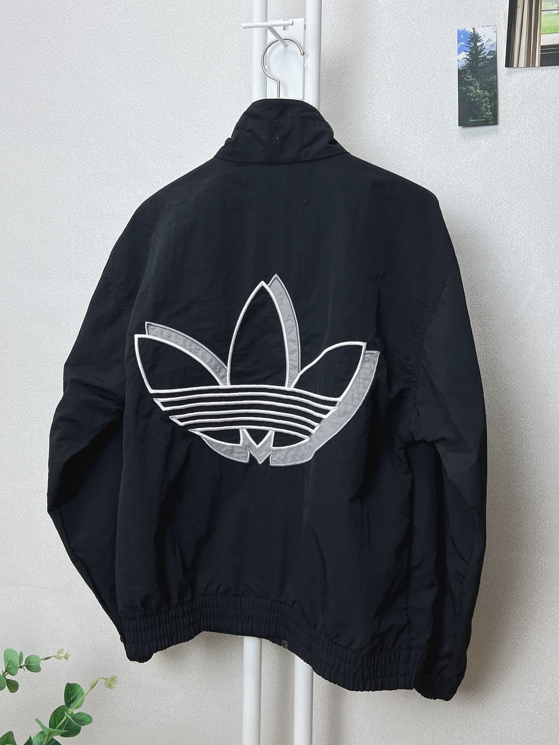 아디다스 로고 바람막이 M 상품이미지5